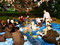 青年会主催のお花見会